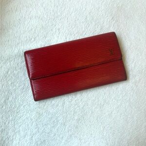 Louis Vuitton Red Women's Wallet COA Included